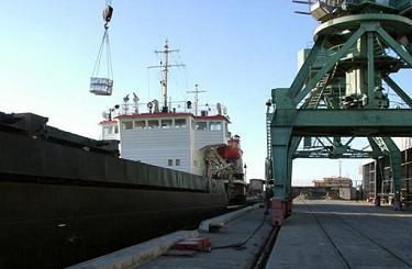 UCL Holding планирует продать Таганрогский морпорт