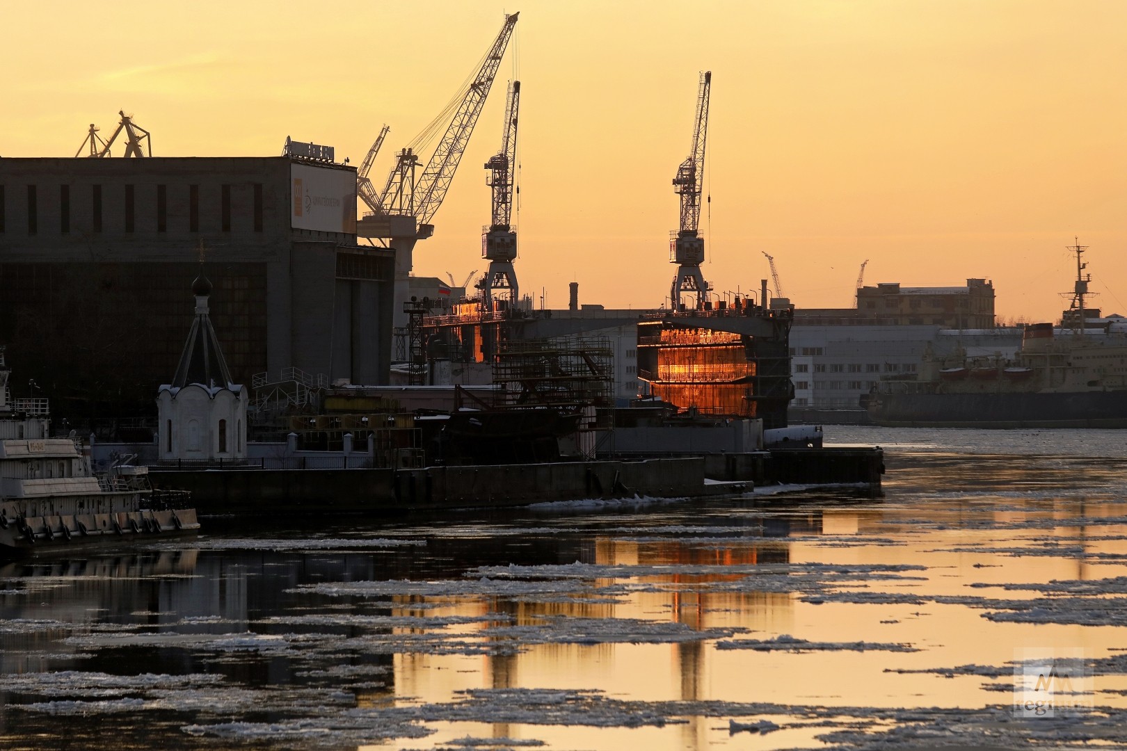 Промышленность санкт петербурга. Промышленность СПБ. Промышленность Питера. Промышленный Петербург. Промышленность Ленобласти.